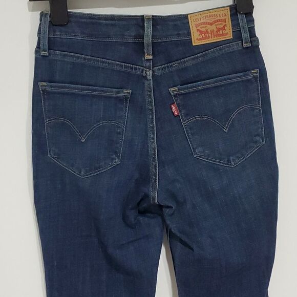 LEVI'S 721 dark wash 26x29 high rise skinny jeans - Picture 4 of 8